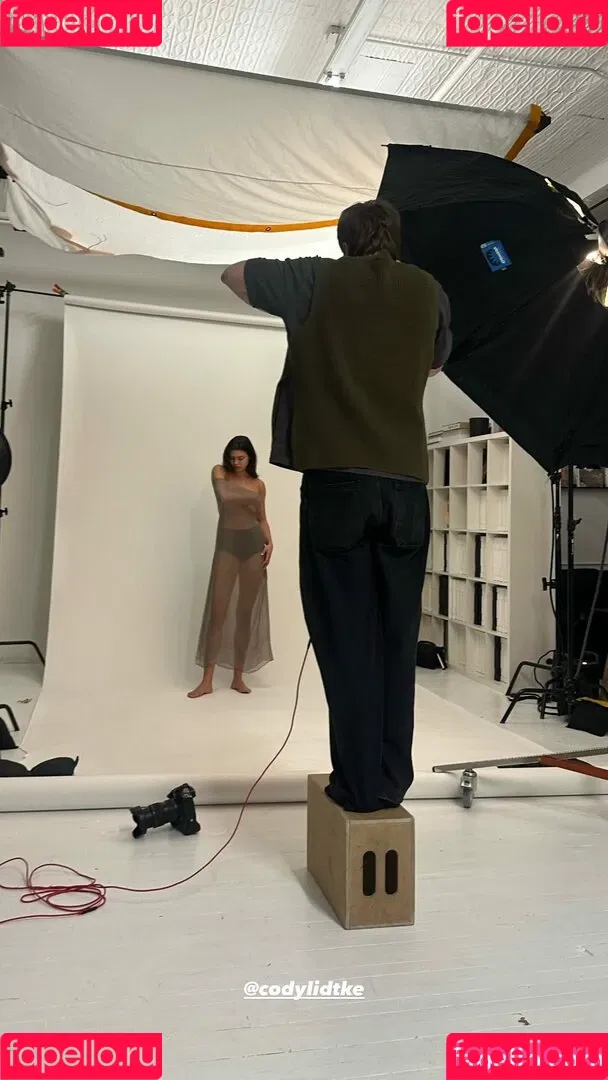 Lauren Searle Onlyfans Photo Gallery 