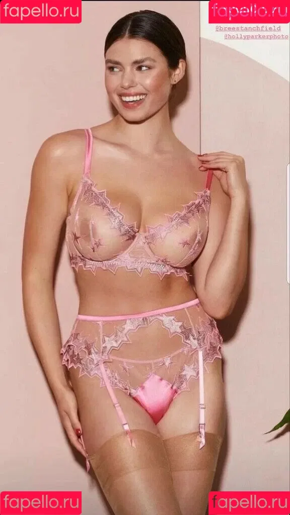 Lauren Searle Onlyfans Photo Gallery 