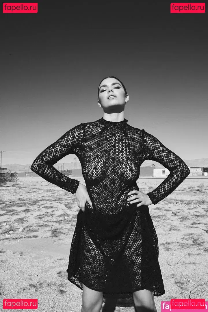 Lauren Searle Onlyfans Photo Gallery 