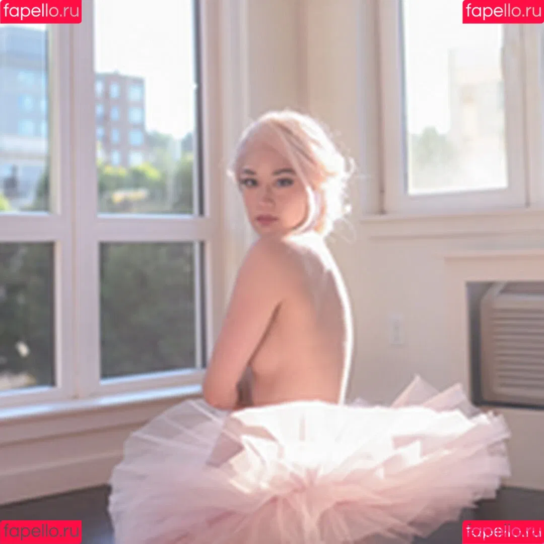 Queen Tofu Onlyfans Photo Gallery 