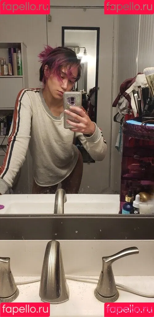 Queen Tofu Onlyfans Photo Gallery 