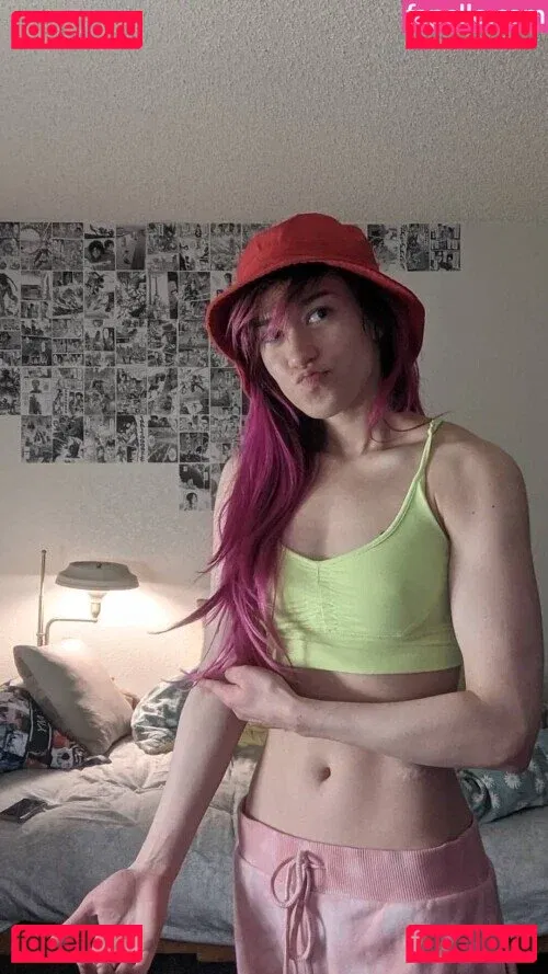 Queen Tofu Onlyfans Photo Gallery 