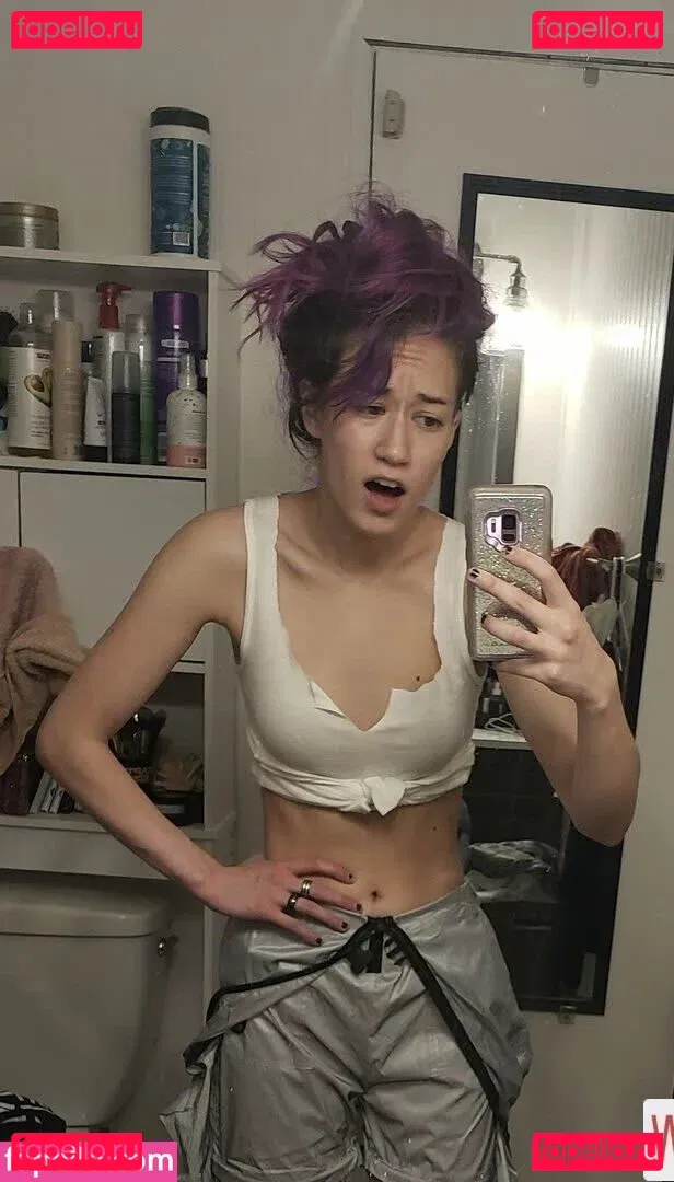 Queen Tofu Onlyfans Photo Gallery 