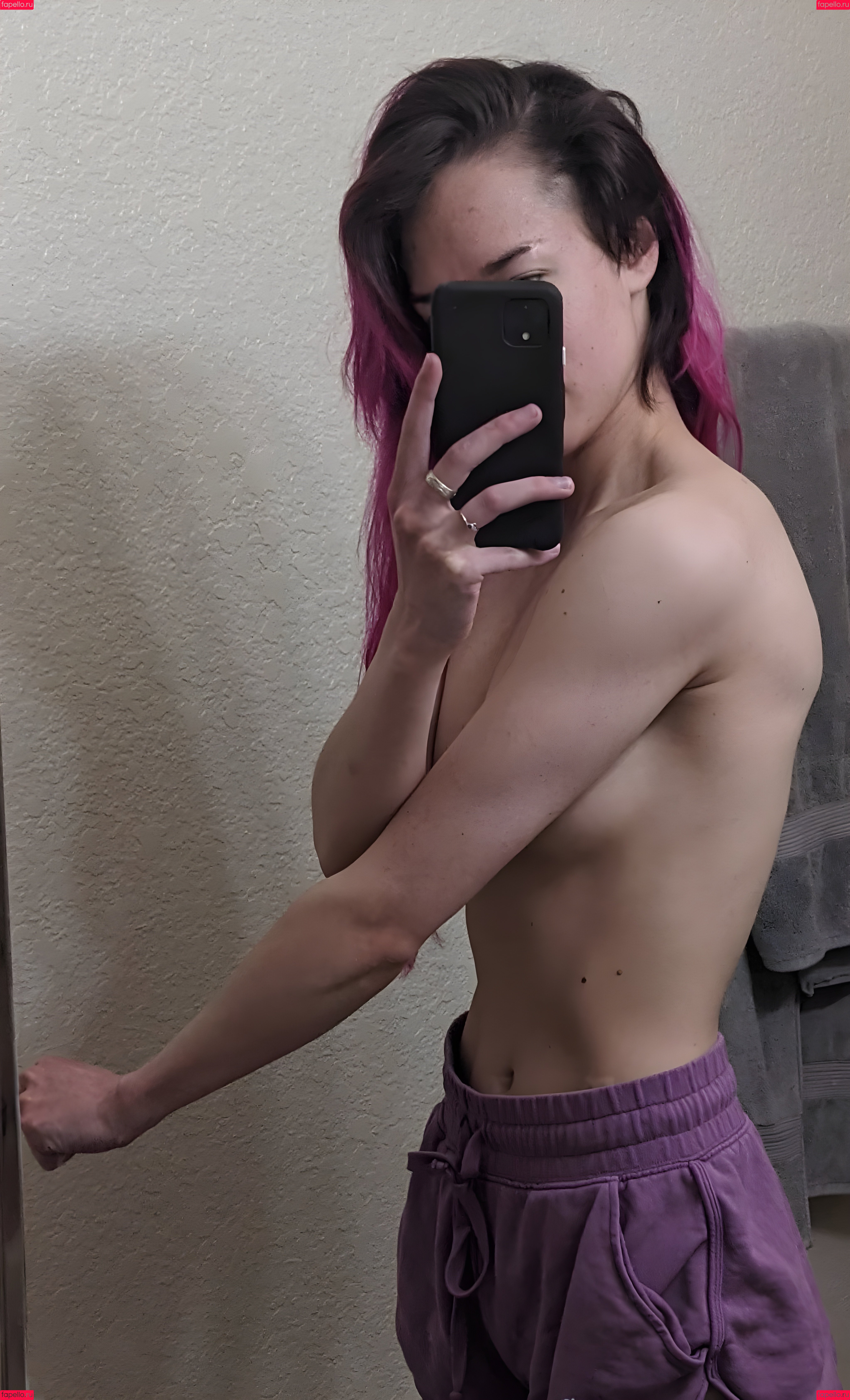 Queen Tofu Onlyfans Photo Gallery 