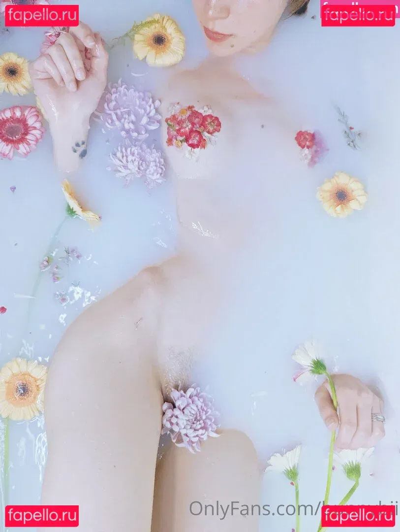 BunnyBii Onlyfans Photo Gallery 