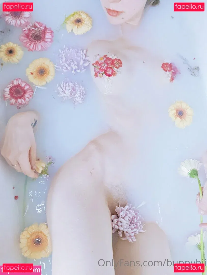 BunnyBii Onlyfans Photo Gallery 
