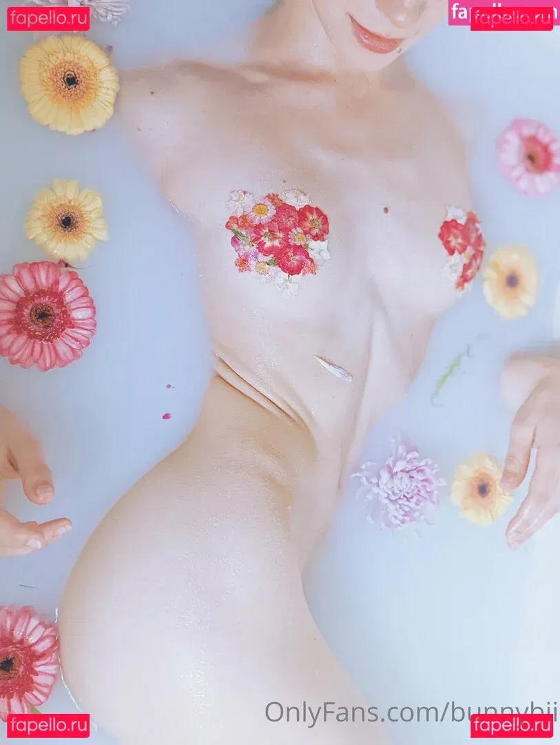 BunnyBii Onlyfans Photo Gallery 