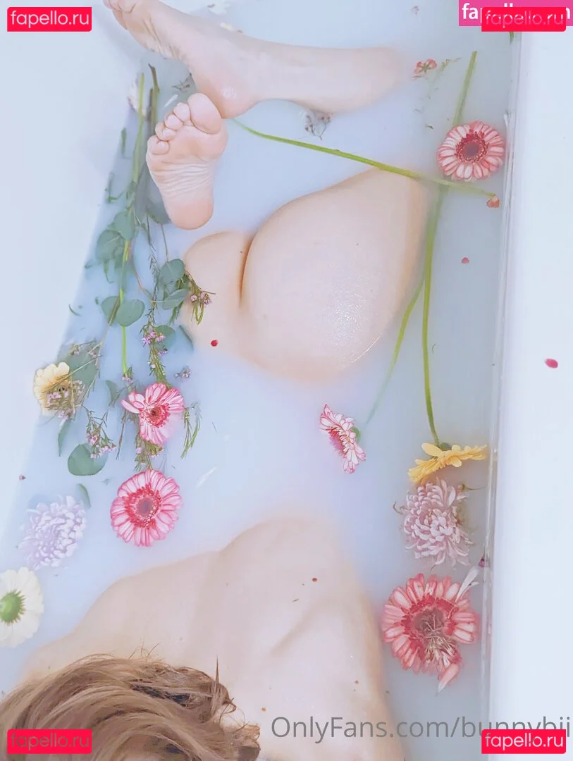 BunnyBii Onlyfans Photo Gallery 