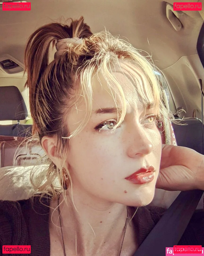 BunnyBii Onlyfans Photo Gallery 