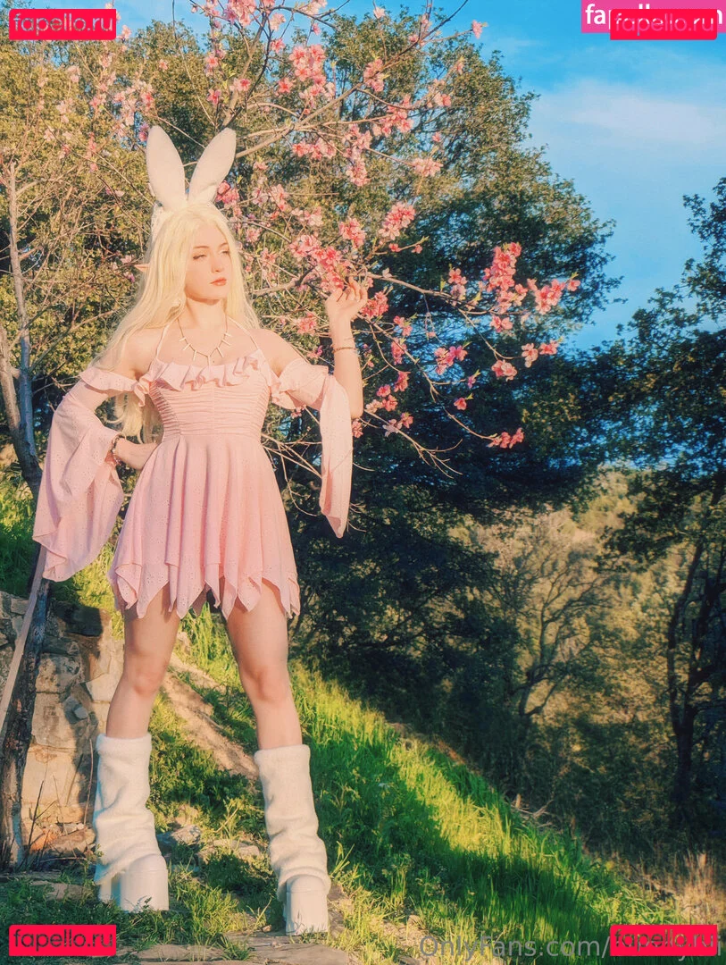 BunnyBii Onlyfans Photo Gallery 