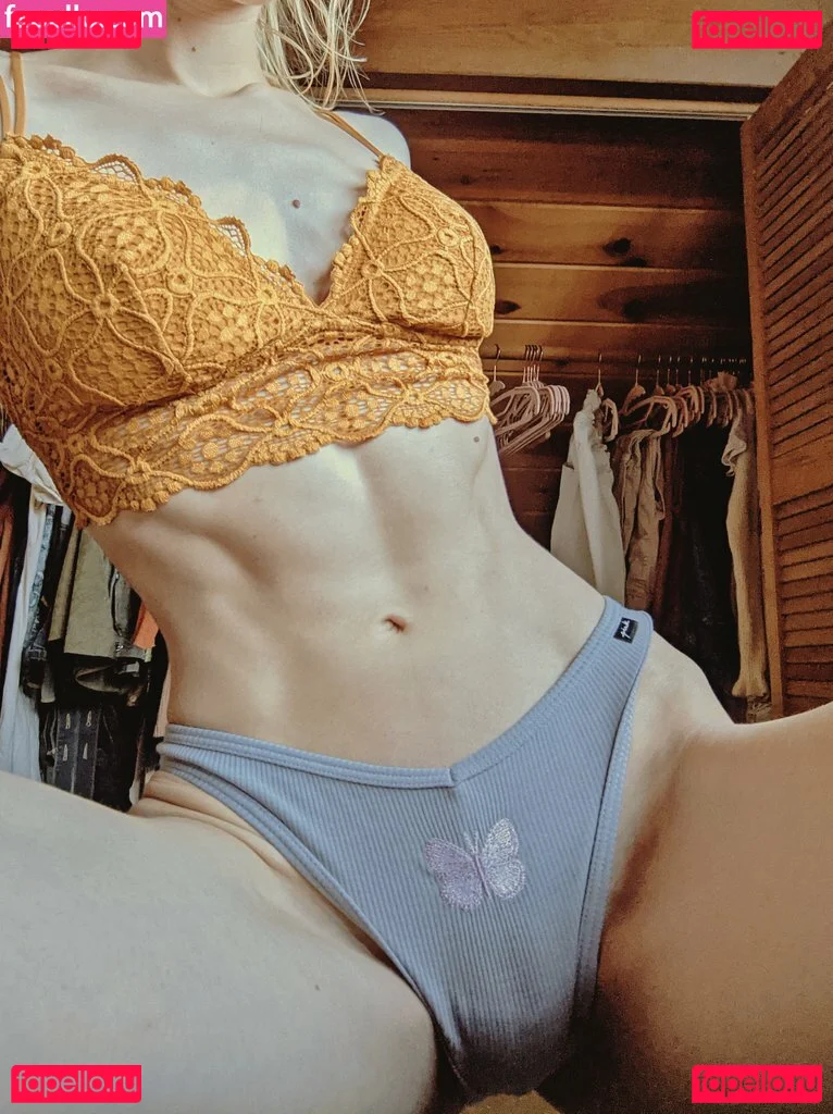 BunnyBii Onlyfans Photo Gallery 