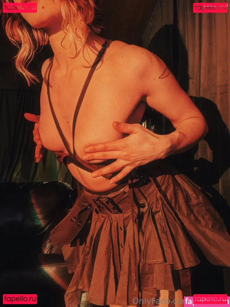 BunnyBii Onlyfans Photo Gallery 