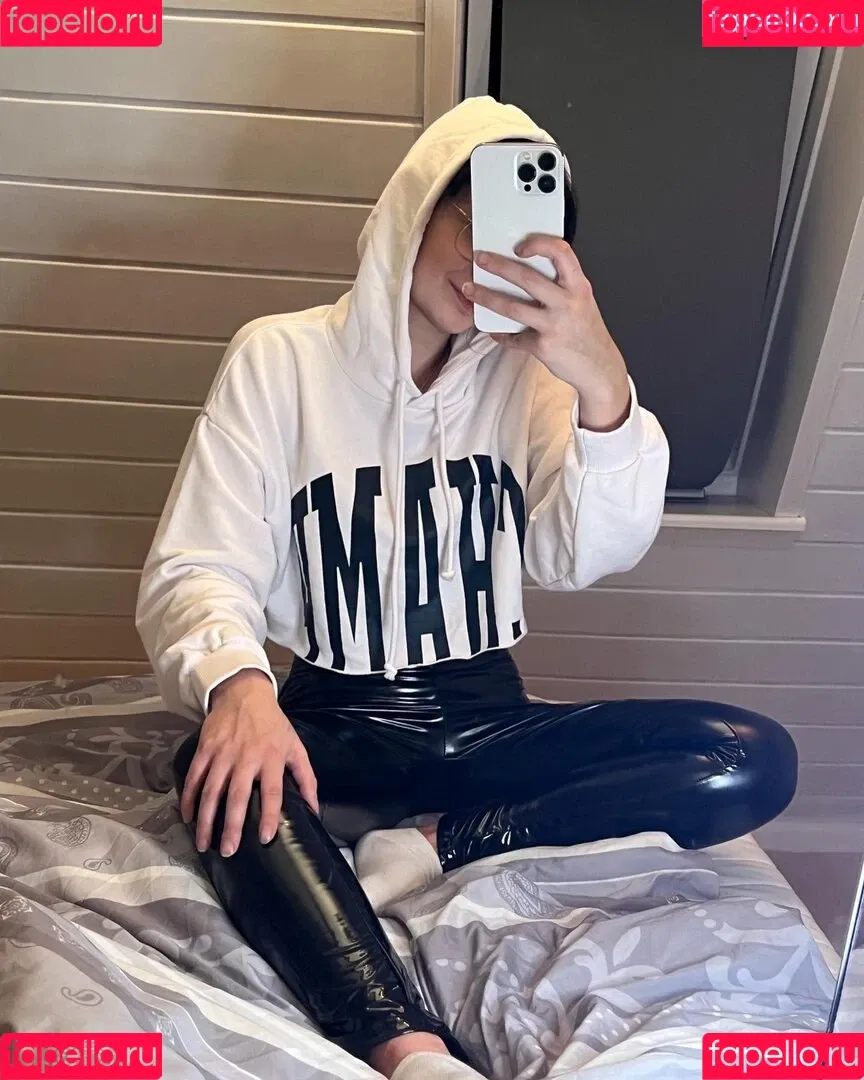 Susi Sensation Onlyfans Photo Gallery 