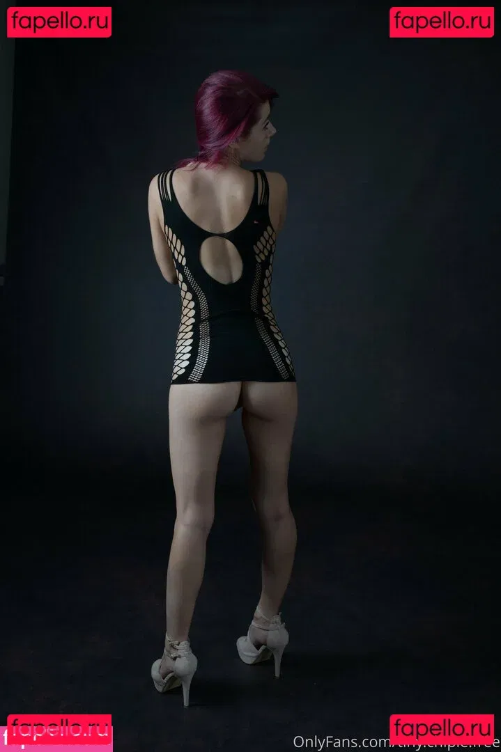 tiny.chipie.free Onlyfans Photo Gallery 
