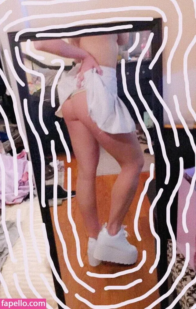 Slayyyter Onlyfans Photo Gallery 