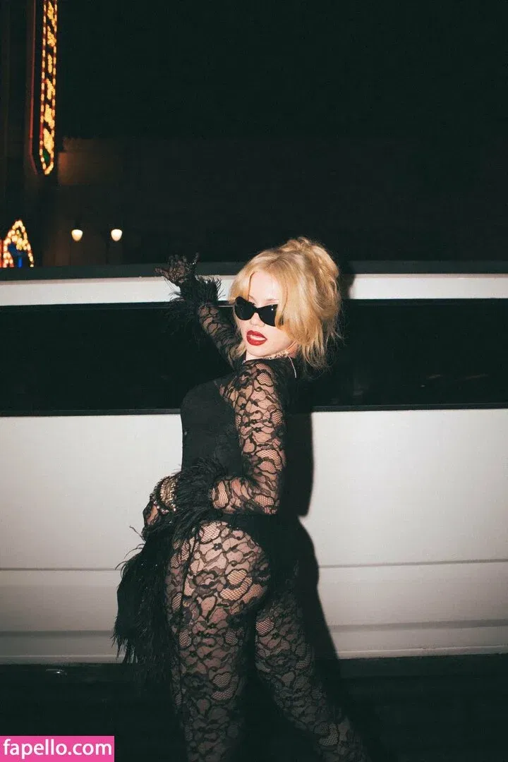 Slayyyter Onlyfans Photo Gallery 