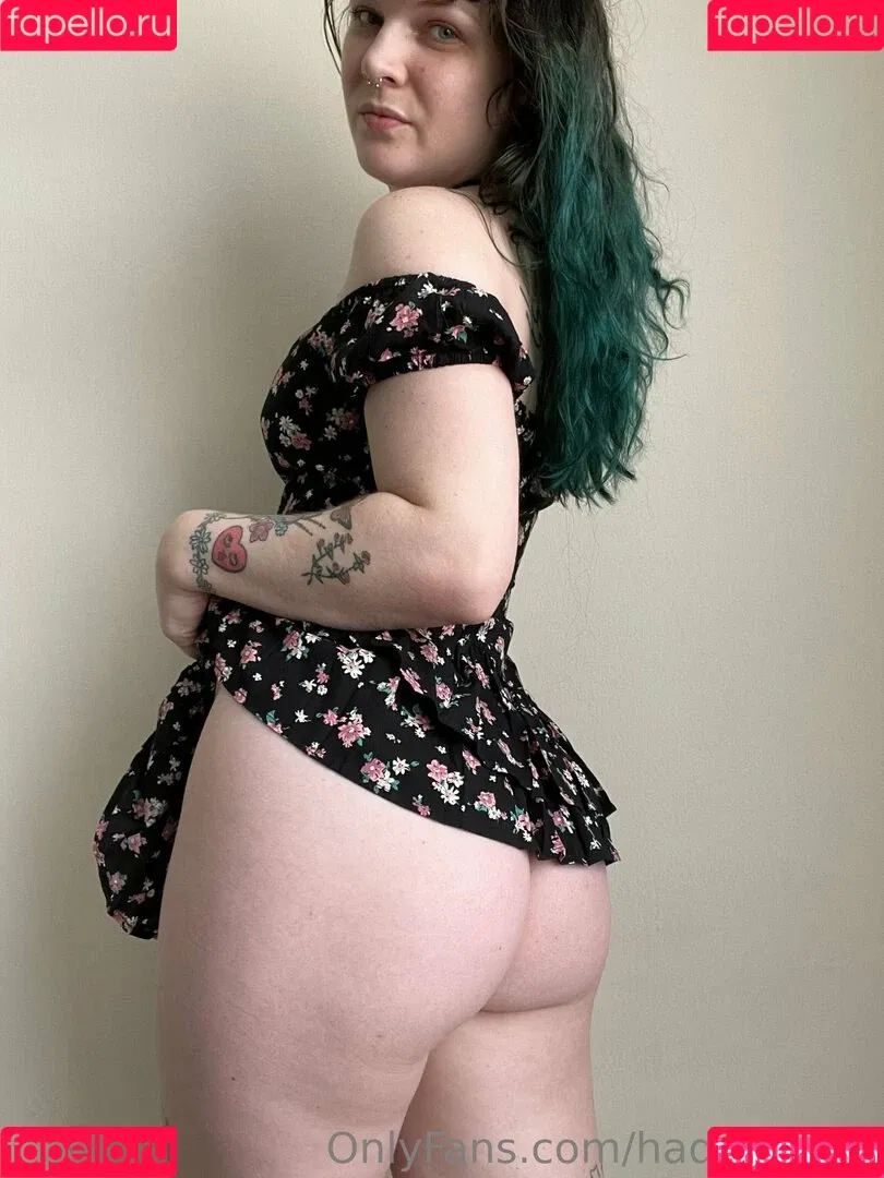 hadesmuse Onlyfans Photo Gallery 