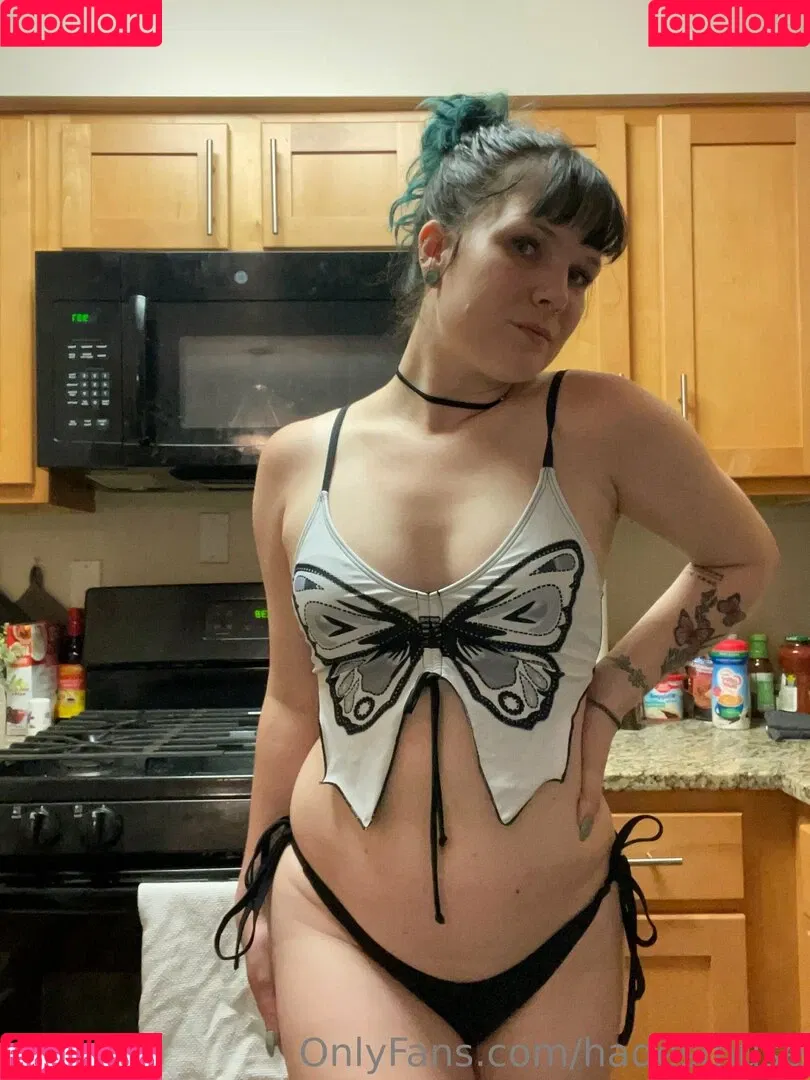 hadesmuse Onlyfans Photo Gallery 
