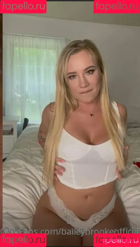baileybrookeofficial Onlyfans Photo Gallery 