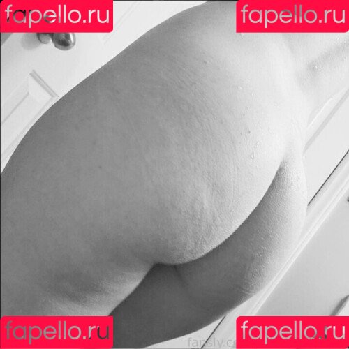 Mamiko Onlyfans Photo Gallery 