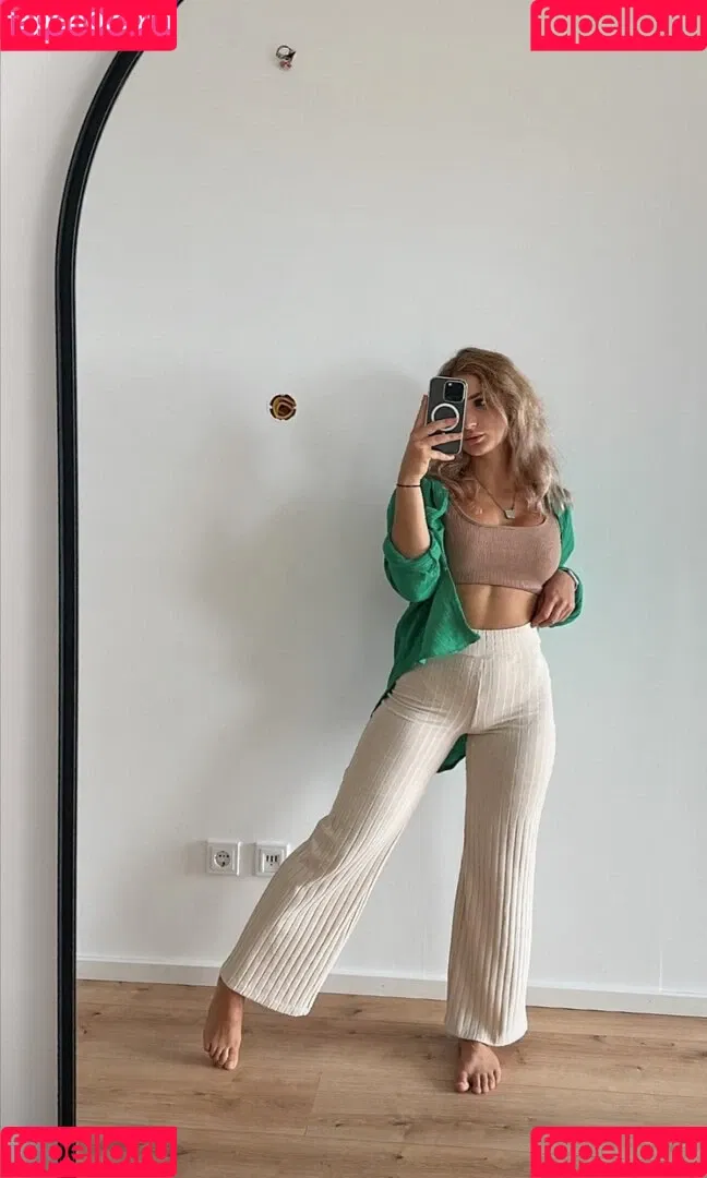 Luisa Madeline Geigle Onlyfans Photo Gallery 