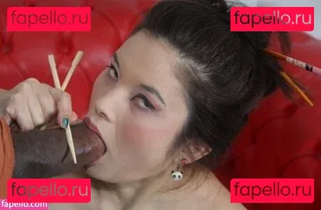 Miyuki Son Onlyfans Photo Gallery 