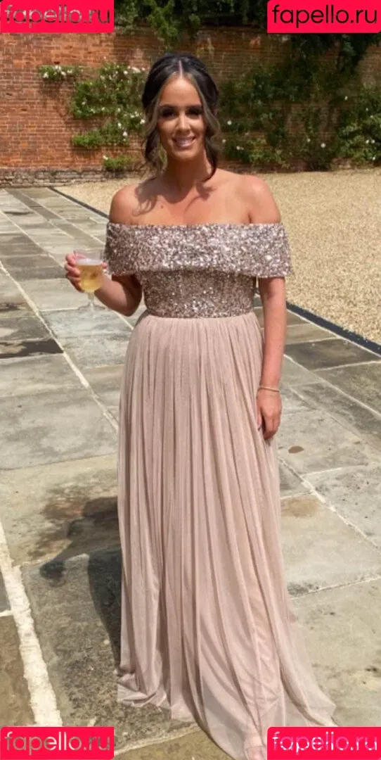 Faye Reid Onlyfans Photo Gallery 
