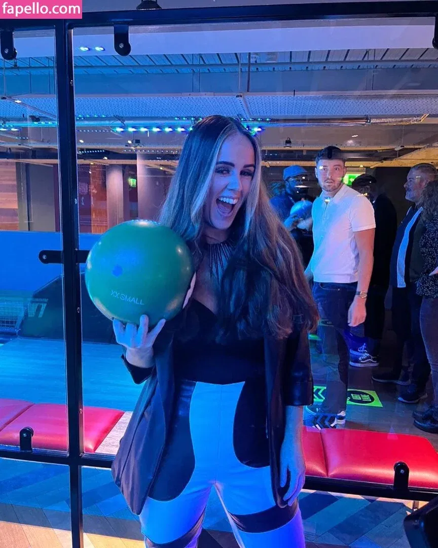 Faye Reid Onlyfans Photo Gallery 