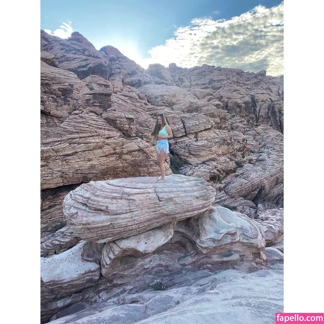 Faye Reid Onlyfans Photo Gallery 