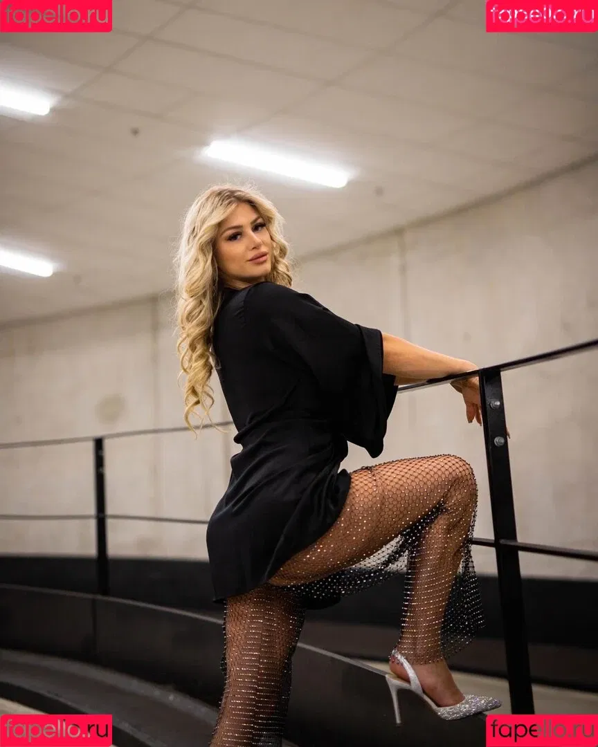 Chiara Antonella Onlyfans Photo Gallery 
