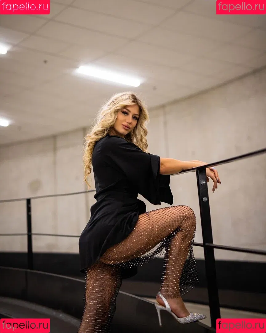 Chiara Antonella Onlyfans Photo Gallery 