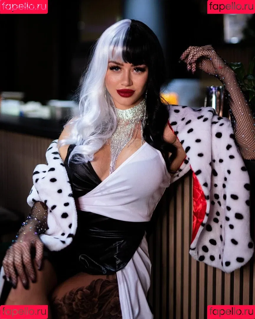Chiara Antonella Onlyfans Photo Gallery 