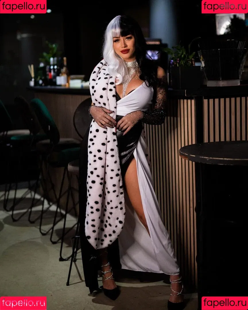 Chiara Antonella Onlyfans Photo Gallery 