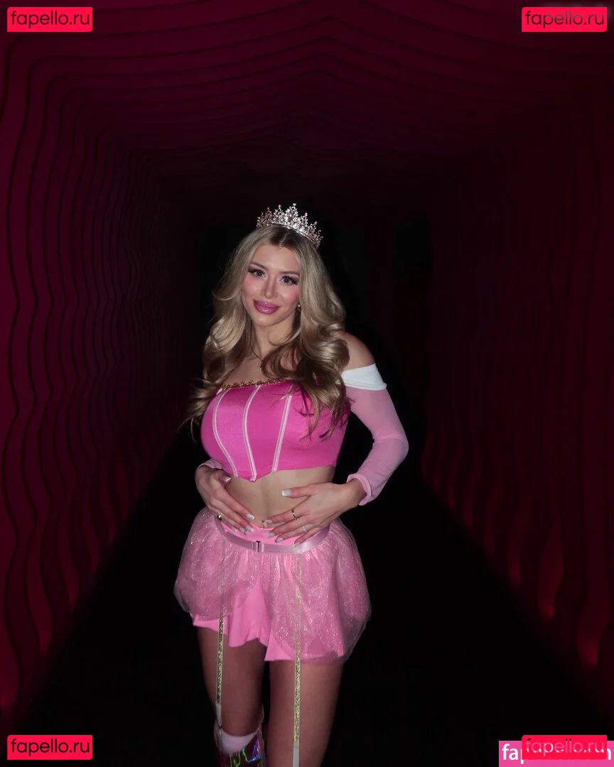 Chiara Antonella Onlyfans Photo Gallery 