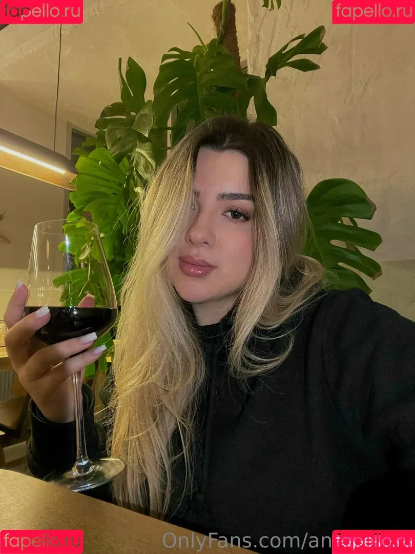 cuteanniexx Onlyfans Photo Gallery 