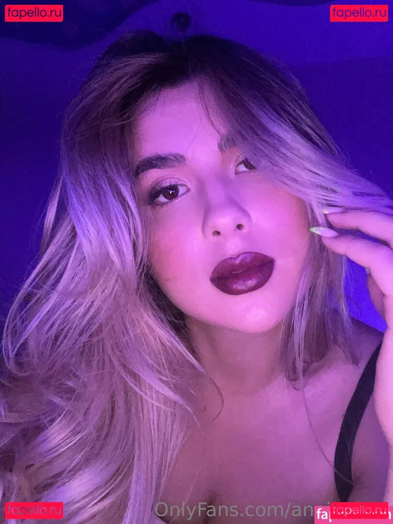 cuteanniexx Onlyfans Photo Gallery 