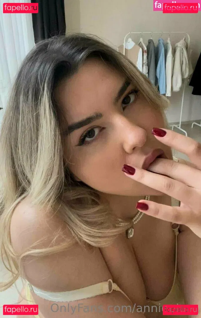 cuteanniexx Onlyfans Photo Gallery 