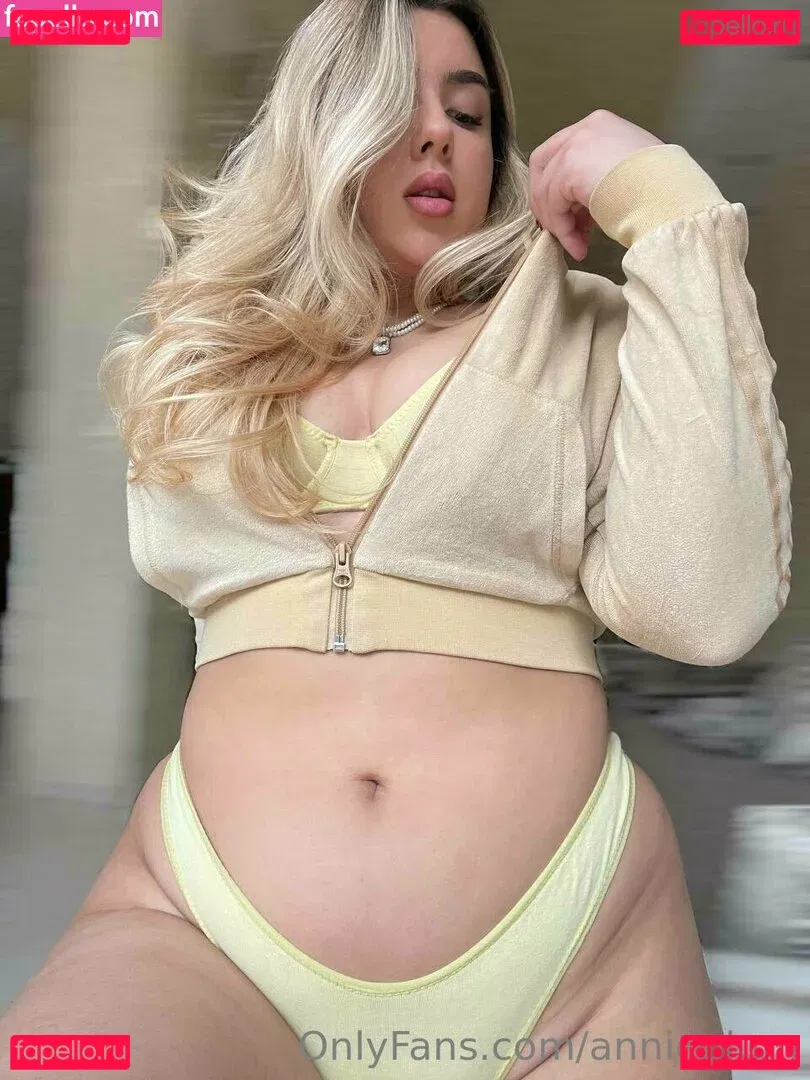 cuteanniexx Onlyfans Photo Gallery 