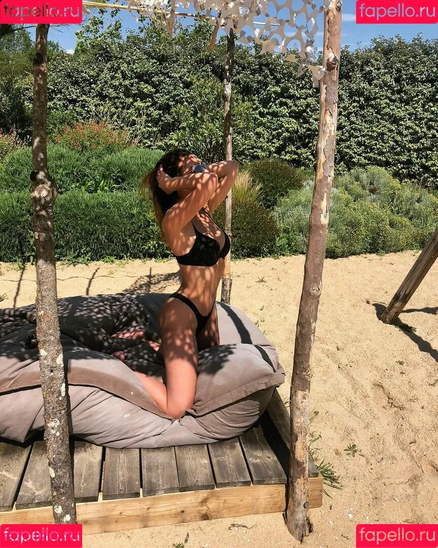 Sara Chafak Onlyfans Photo Gallery 