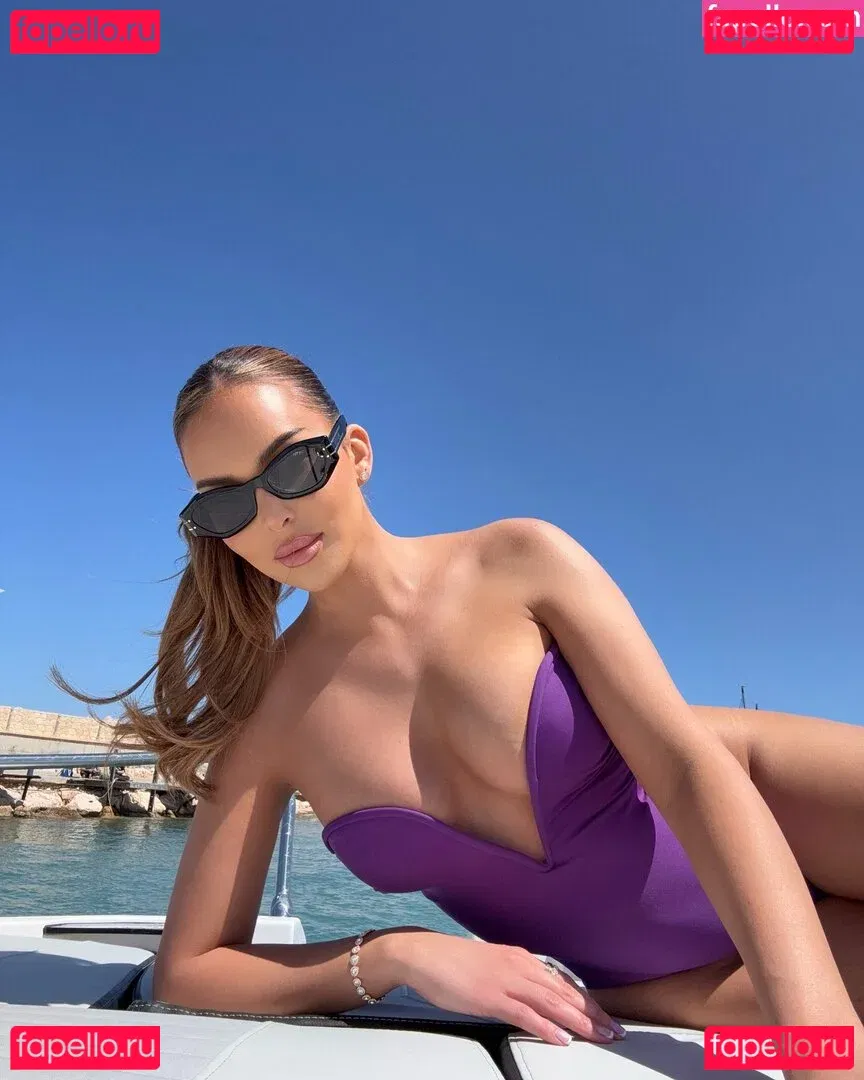 Sara Chafak Onlyfans Photo Gallery 