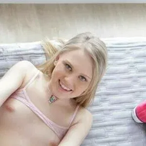 Lily Rader Onlyfans Photo Gallery 