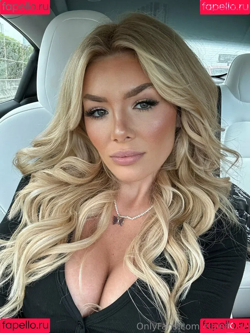 elainavice Onlyfans Photo Gallery 