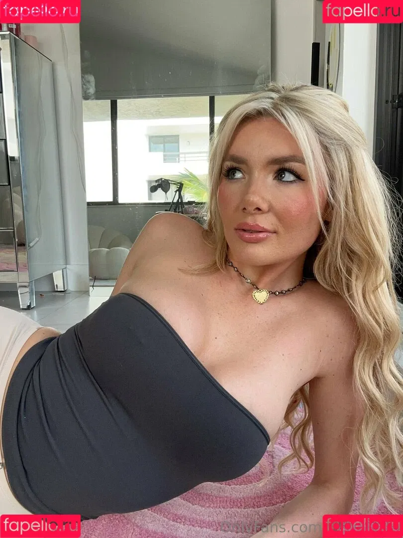 elainavice Onlyfans Photo Gallery 