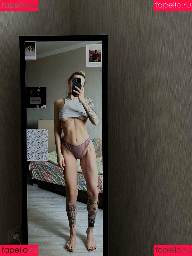Arinawhynot Onlyfans Photo Gallery 