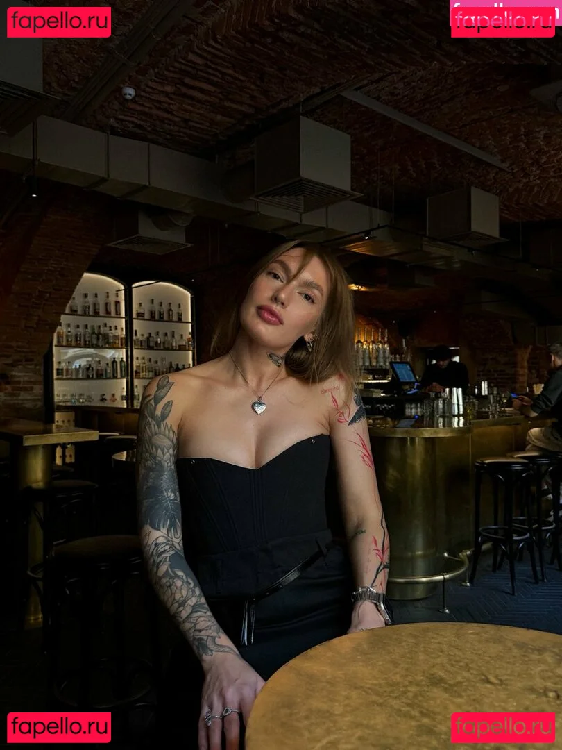 Arinawhynot Onlyfans Photo Gallery 