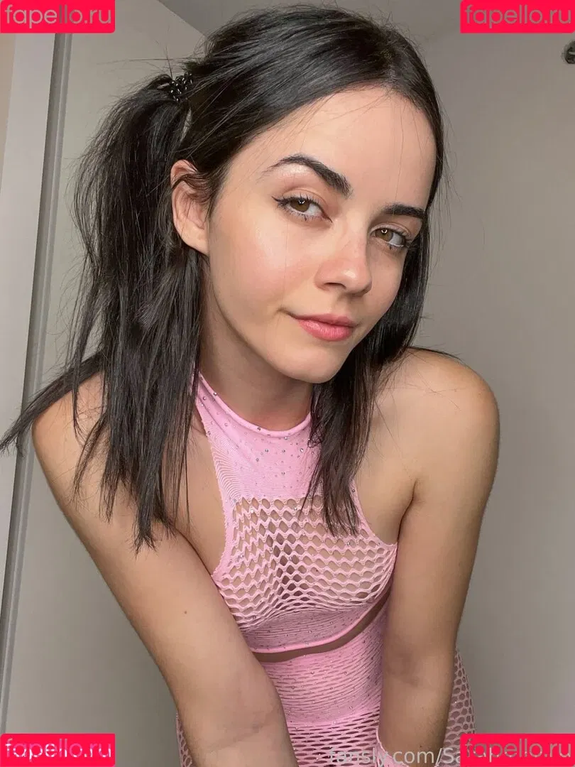 sarahroomie Onlyfans Photo Gallery 