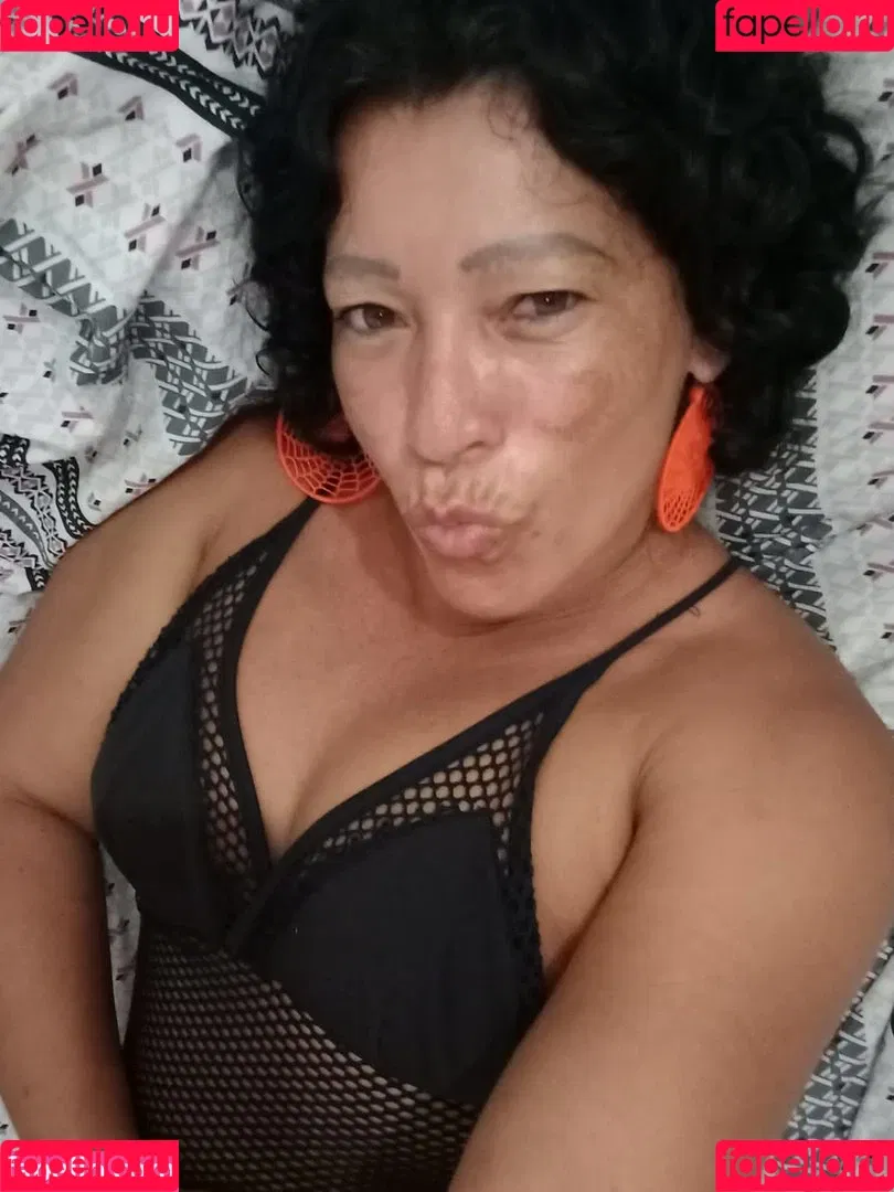 Maluquinha Dinha Onlyfans Photo Gallery 
