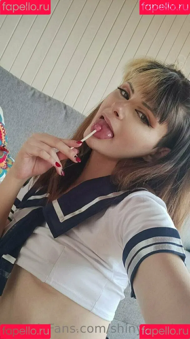 shinychariot Onlyfans Photo Gallery 