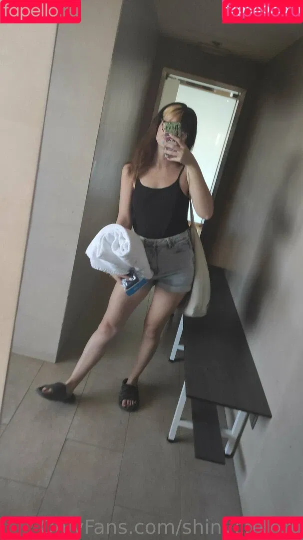 shinychariot Onlyfans Photo Gallery 