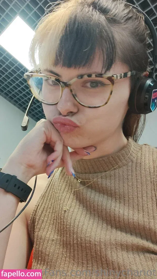 shinychariot Onlyfans Photo Gallery 